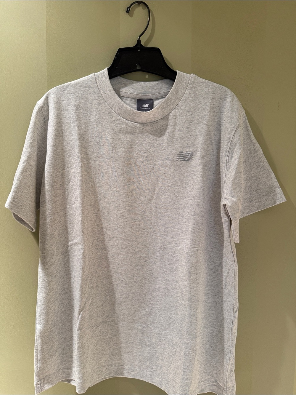 New : New Balance Light Gray Logo Crew Tee